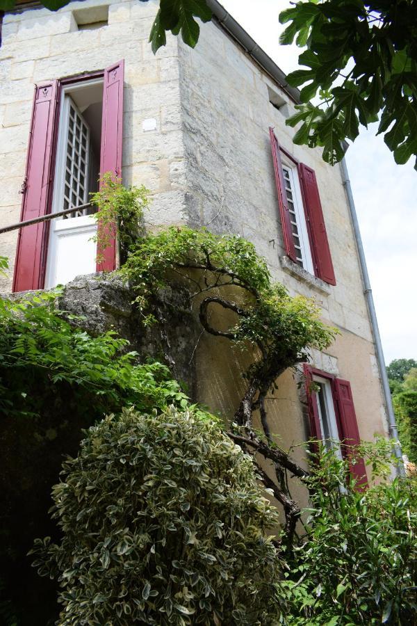 La Maison Du Tourniquet Aubeterre-sur-Dronne Exterior foto